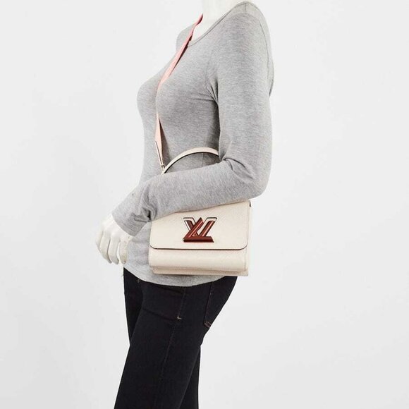 Louis Vuitton Quartz/Pink Epi Leather Twist PM Bag - Picture 3 of 9